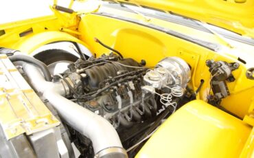 Chevrolet-C10-1980-Yellow-Blue-13