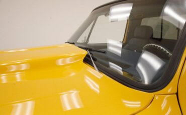 Chevrolet-C10-1980-Yellow-Blue-17