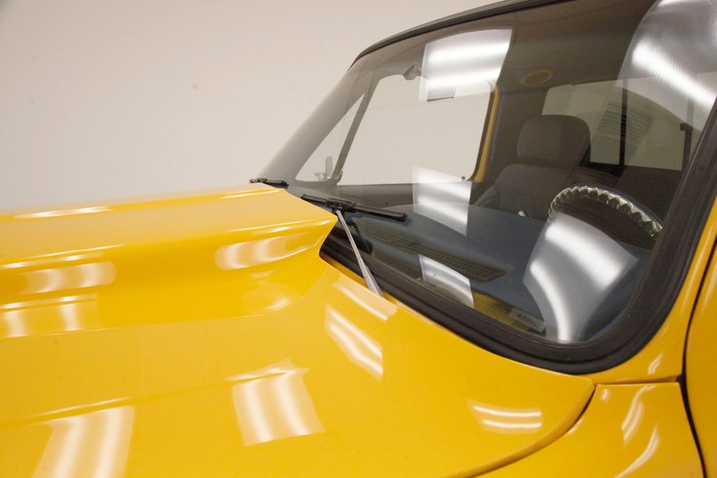 Chevrolet-C10-1980-Yellow-Blue-17