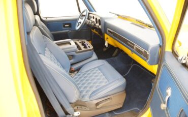 Chevrolet-C10-1980-Yellow-Blue-41