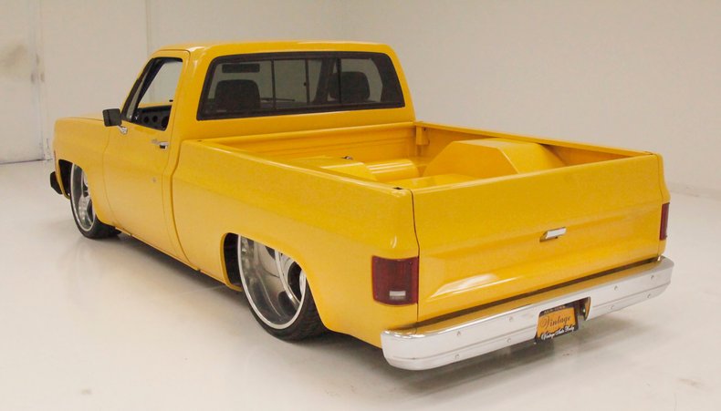 Chevrolet-C10-1980-Yellow-Blue-5