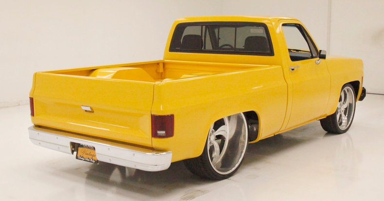 Chevrolet-C10-1980-Yellow-Blue-6
