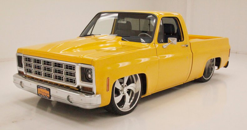 Chevrolet-C10-1980-Yellow-Blue