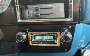 Chevrolet-C10-1981-Blue-11