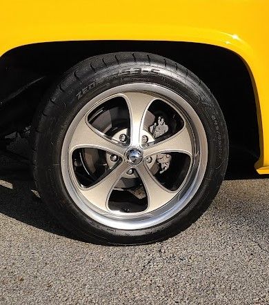 Chevrolet-C10-1982-Yellow-Gray-Cloth-18
