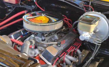 Chevrolet-C10-1982-Yellow-Gray-Cloth-25
