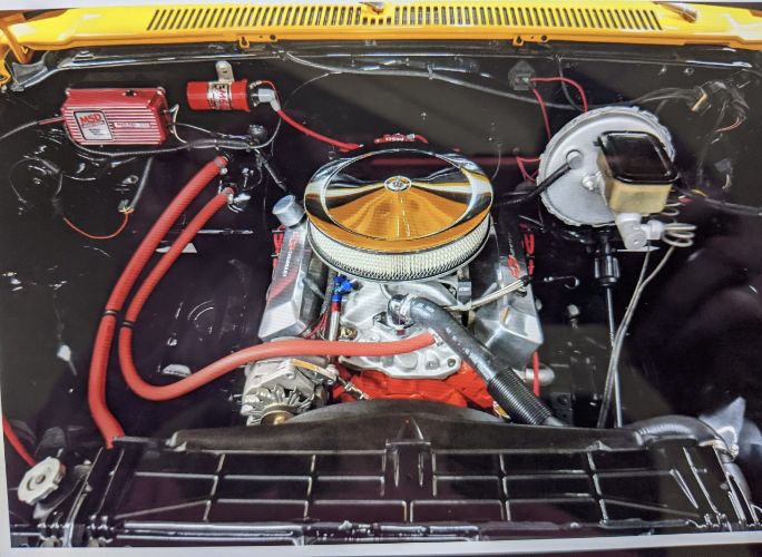 Chevrolet-C10-1982-Yellow-Gray-Cloth-4
