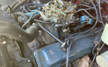 Chevrolet-C10-1982-red-12