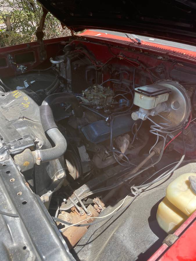 Chevrolet-C10-1982-red-13