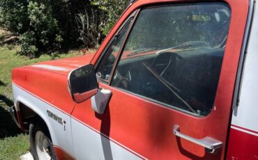 Chevrolet-C10-1982-red-20