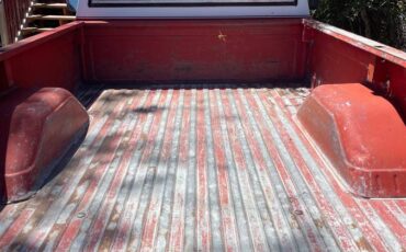 Chevrolet-C10-1982-red-3