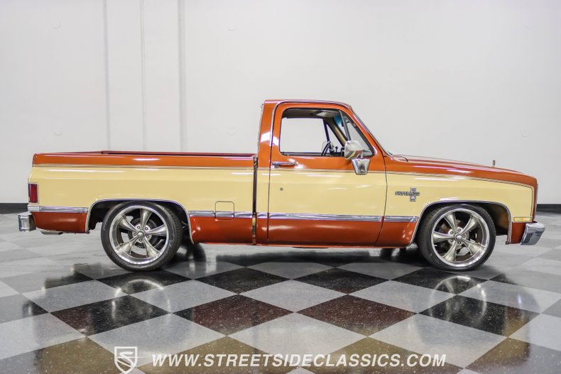 Chevrolet-C10-1983-Light-Bronze-Almond-13