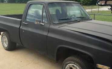 Chevrolet-C10-1984