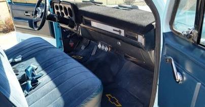 Chevrolet-C10-1984-Blue-5