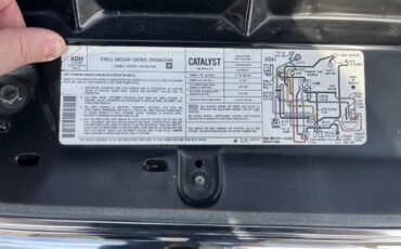Chevrolet-C10-1984-Blue-and-Silver-Blue-6