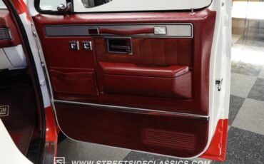 Chevrolet-C10-1984-RedWhite-Red-14
