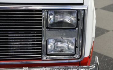 Chevrolet-C10-1984-RedWhite-Red-18