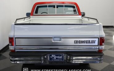Chevrolet-C10-1984-RedWhite-Red-20