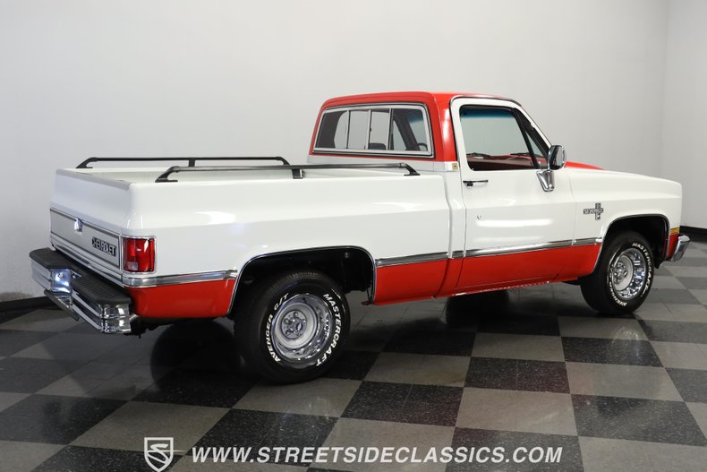 Chevrolet-C10-1984-RedWhite-Red-26