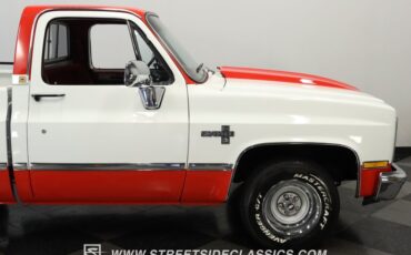 Chevrolet-C10-1984-RedWhite-Red-27