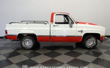 Chevrolet-C10-1984-RedWhite-Red-48