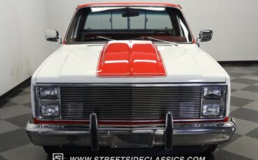 Chevrolet-C10-1984-RedWhite-Red-6
