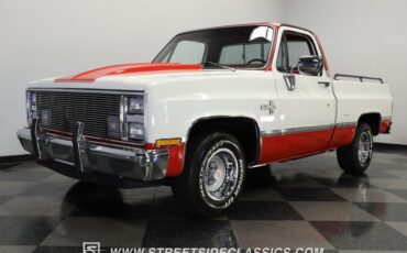 Chevrolet-C10-1984-RedWhite-Red-7
