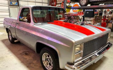 Chevrolet-C10-1984-Silver-Red-17