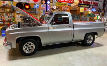 Chevrolet-C10-1984-Silver-Red-22