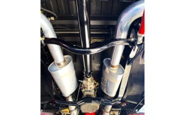 Chevrolet-C10-1984-Silver-Red-9
