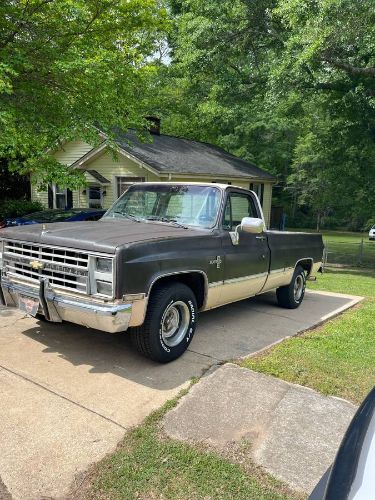 Chevrolet-C10-1985-4
