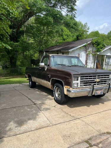 Chevrolet-C10-1985-5