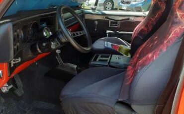 Chevrolet-C10-1985-Orange
