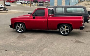 Chevrolet-C10-1985-Red-Black-3