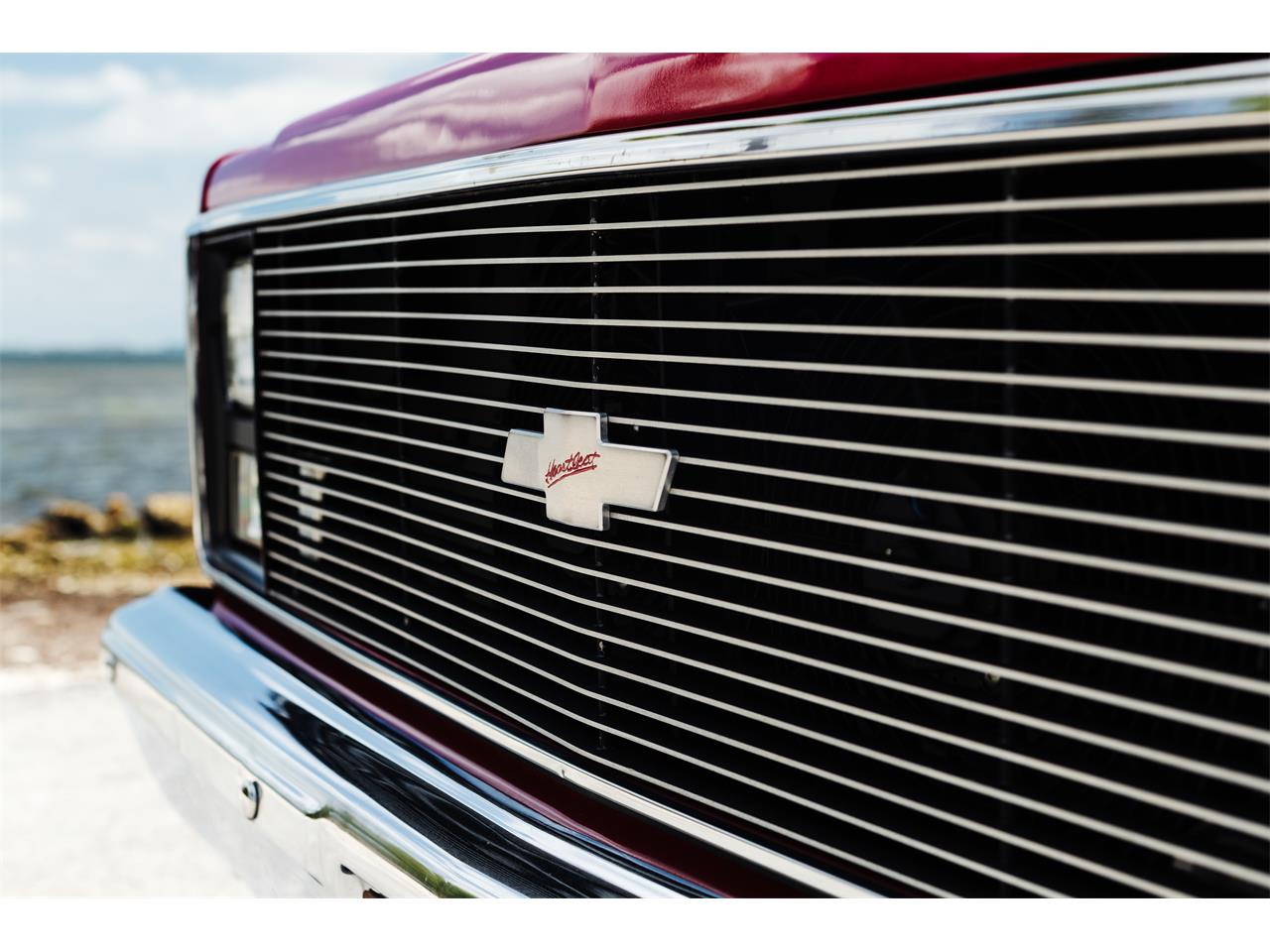 Chevrolet-C10-1985-Red-Black-3