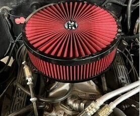 Chevrolet-C10-1985-Red-Black-4