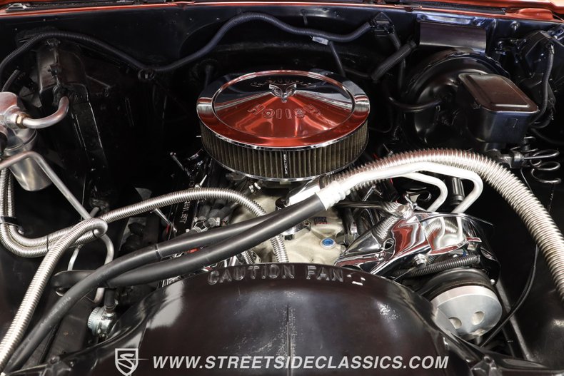 Chevrolet-C10-1985-Shenandoah-Sunset-Or-Tan-1