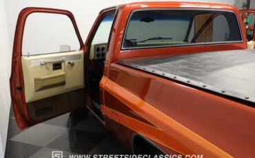 Chevrolet-C10-1985-Shenandoah-Sunset-Or-Tan-35