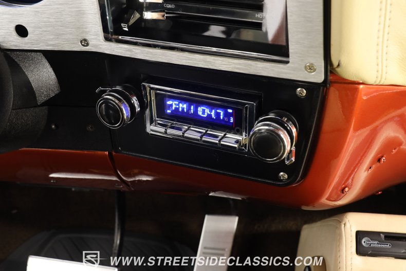 Chevrolet-C10-1985-Shenandoah-Sunset-Or-Tan-41