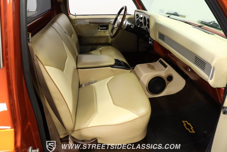 Chevrolet-C10-1985-Shenandoah-Sunset-Or-Tan-5