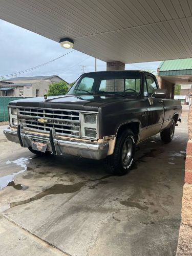 Chevrolet-C10-1985