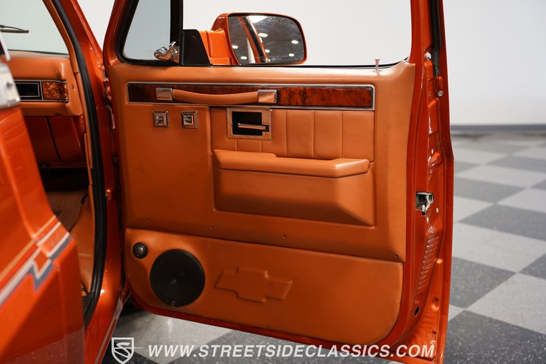 Chevrolet-C10-1986-Burnt-Orange-Metalli-Brown-13