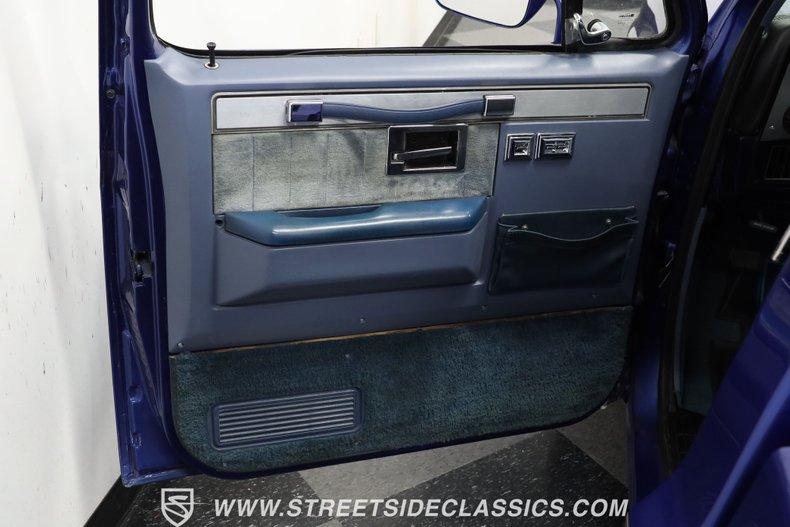 Chevrolet-C10-1986-Dark-Blue-Gray-31