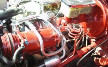Chevrolet-C10-1986-Red-Tan-17