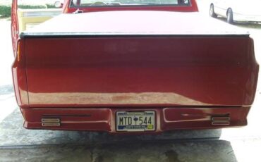 Chevrolet-C10-1986-Red-Tan-2