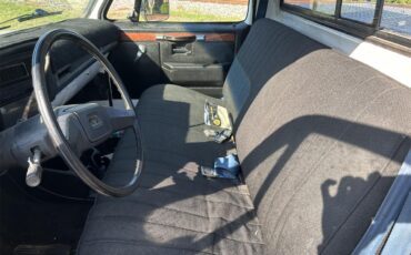 Chevrolet-C10-1986-White-Grey-13