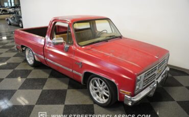 Chevrolet-C10-1987-Apple-Red-Doe-Skin-Tan-40