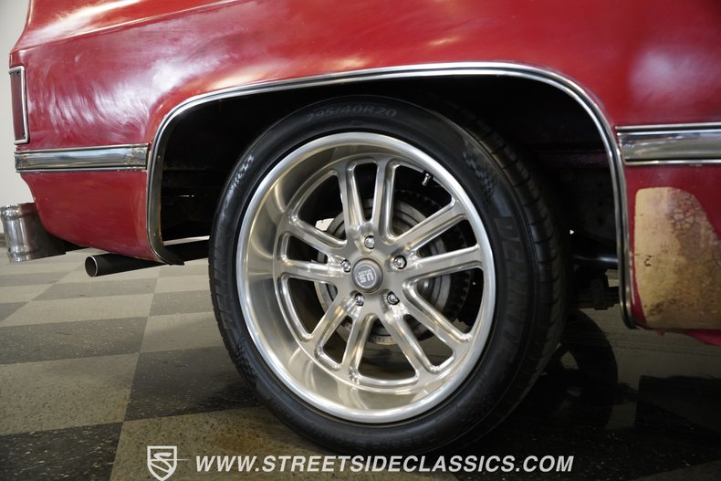 Chevrolet-C10-1987-Apple-Red-Doe-Skin-Tan-45