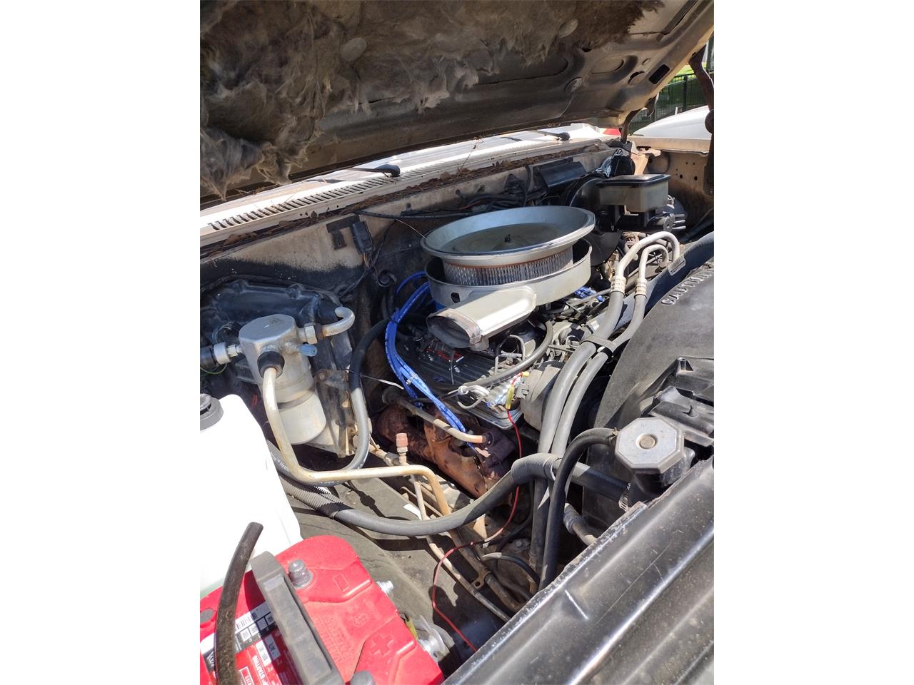 Chevrolet-C10-1987-Light-tan-and-red-Light-tan-10