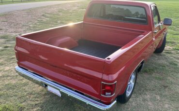 Chevrolet-C10-1987-Red-Red-10